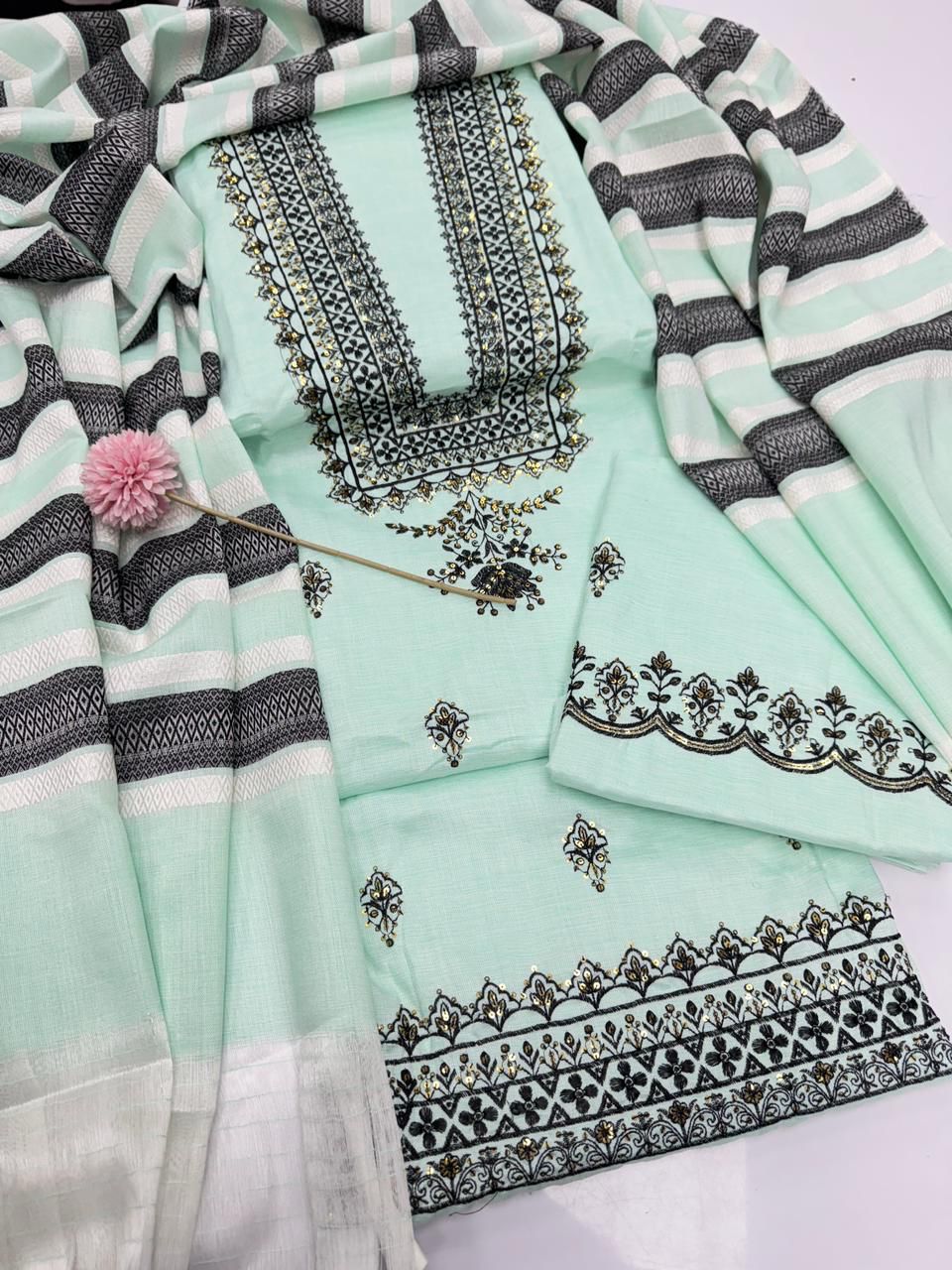 New arrival winter collection khaadi khadar 2026