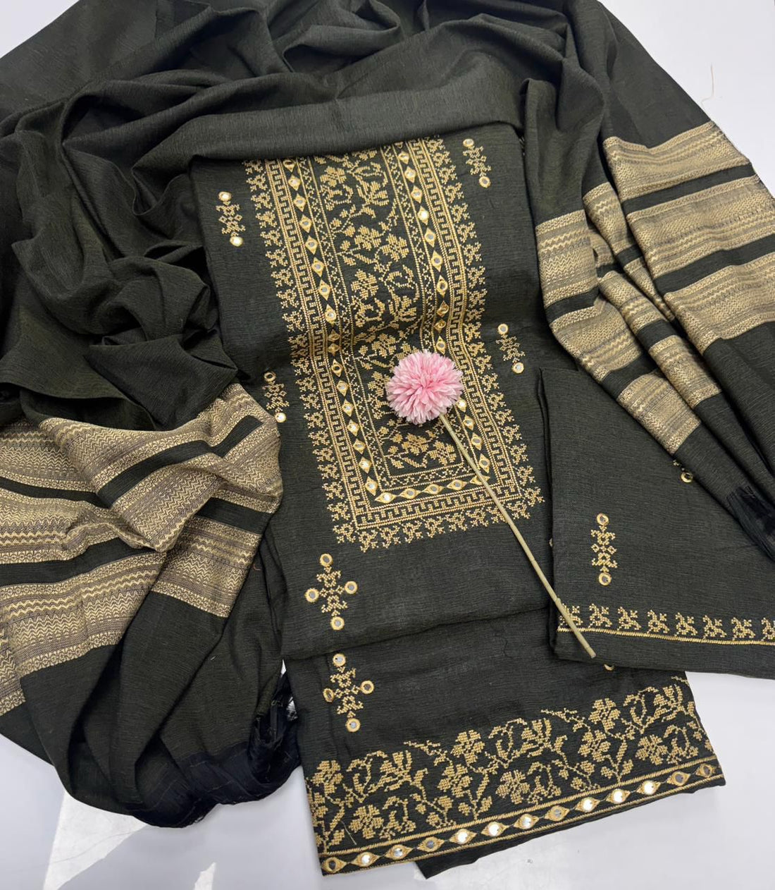 New arrival winter collection khaadi khadar 2026